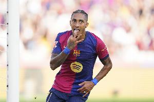 19球，拉菲尼亚是单赛季欧冠直接参与进球数最多的巴西球员