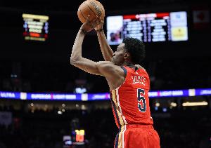 赫伯特-琼斯提前续约合同细节：起薪2090万 最后一年2420万