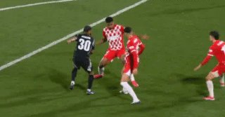 BOB半岛平台-【欧冠】罗本式靓波，斯特林失点，阿森纳2比1赫罗纳