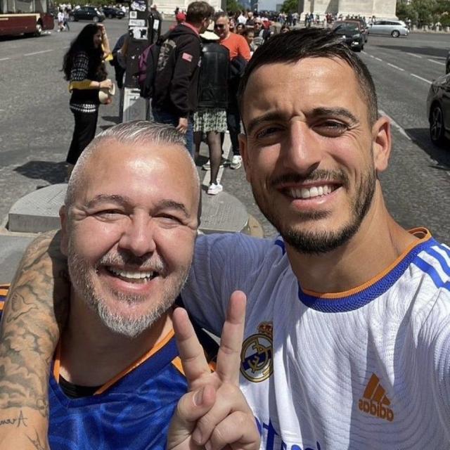 BOB半岛-【现场】草根杀手今夜神兵天降，拜仁被“德国人”轰塌